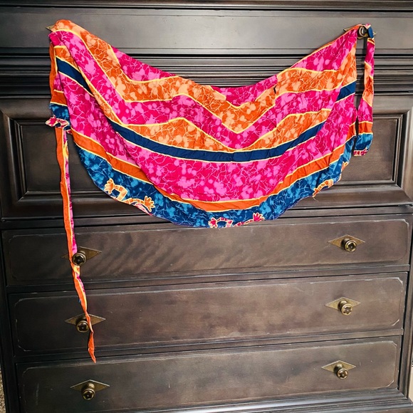 Sarong made in Thailand. - Picture 3 of 6